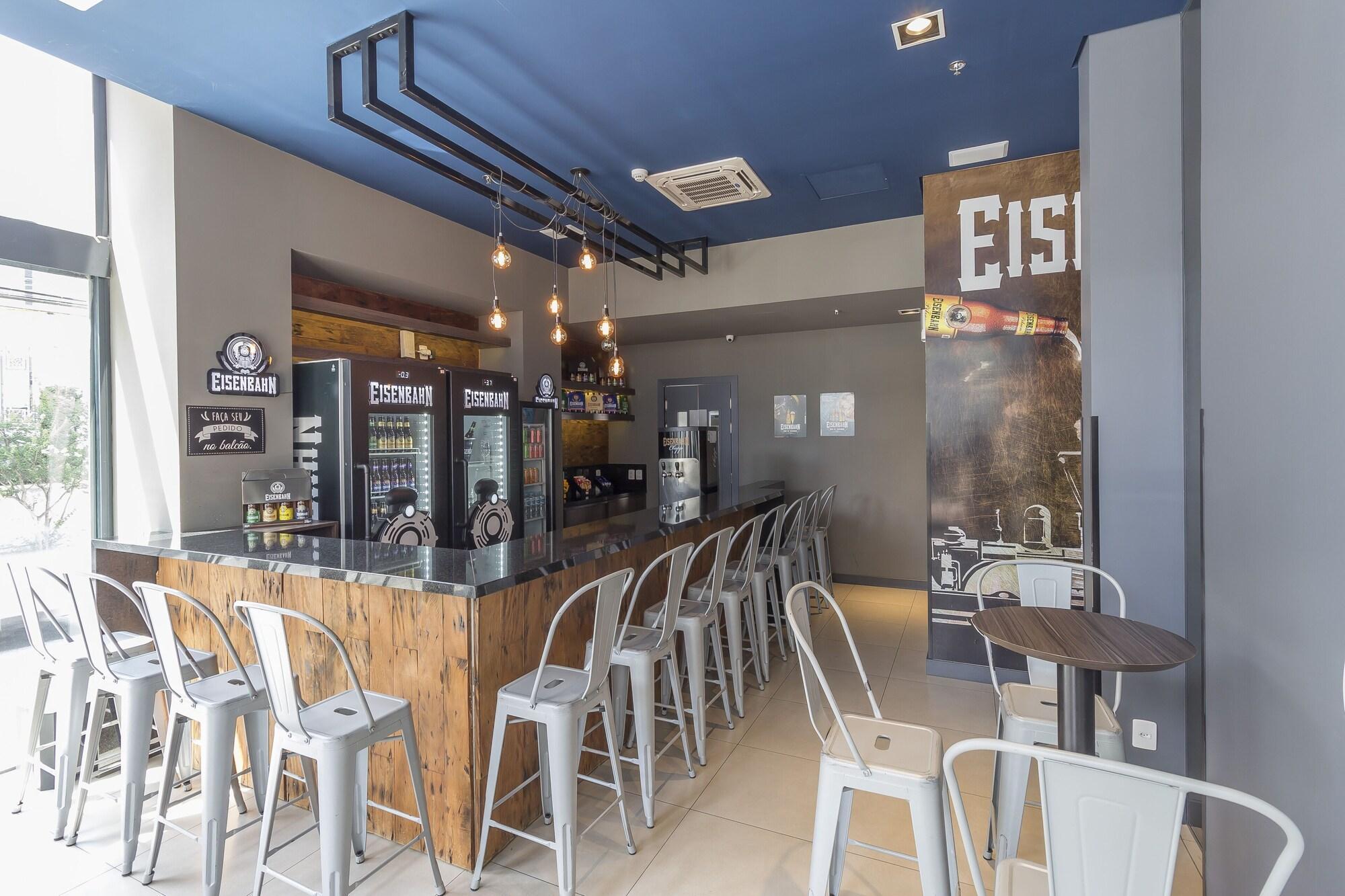 Ibis Budget Blumenau Ngoại thất bức ảnh