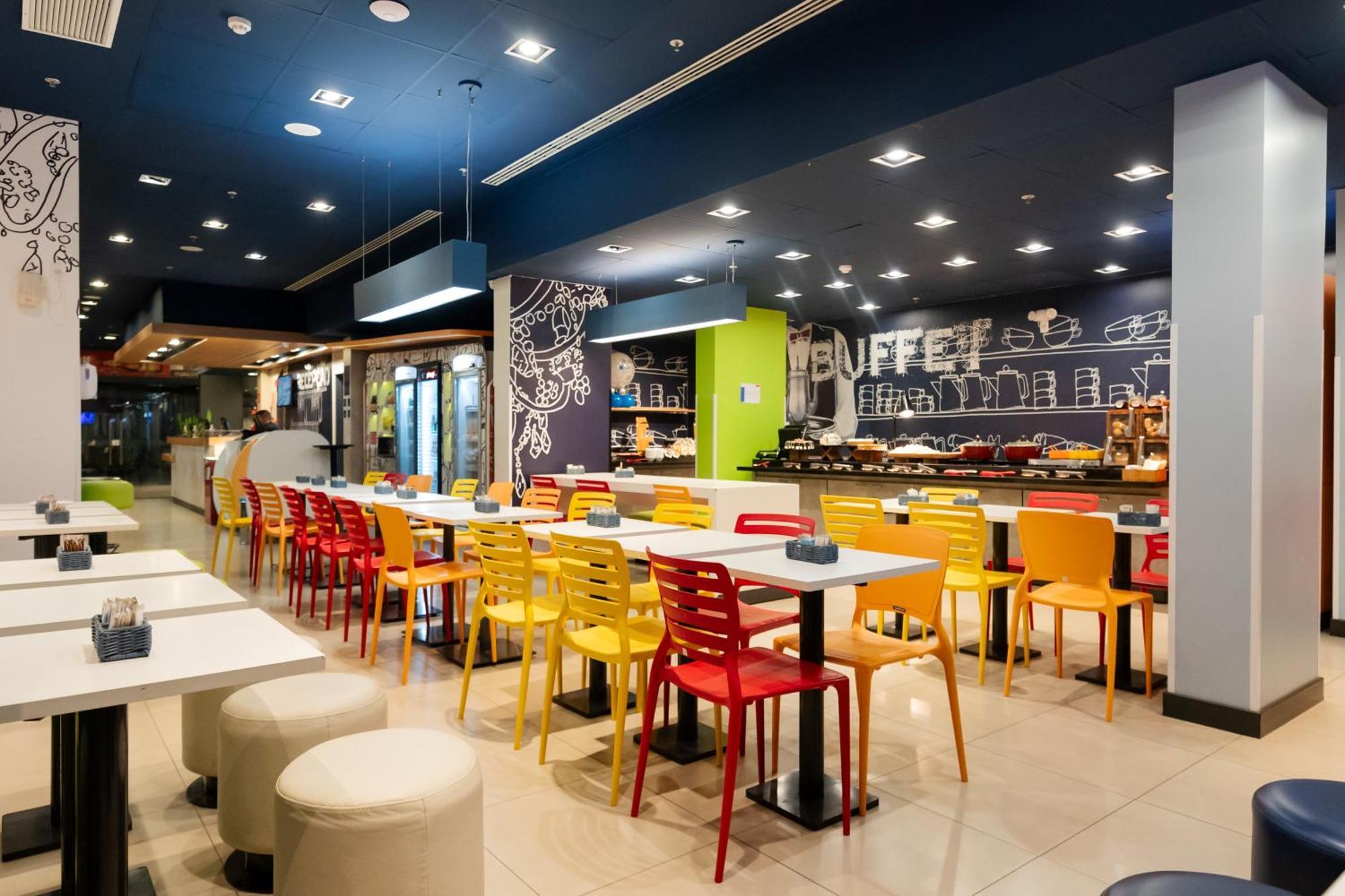Ibis Budget Blumenau Ngoại thất bức ảnh